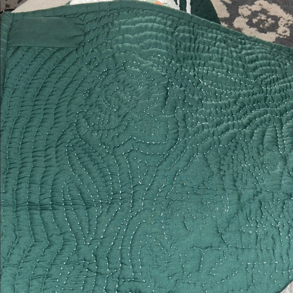 Floral green Hawaiian Quilt
